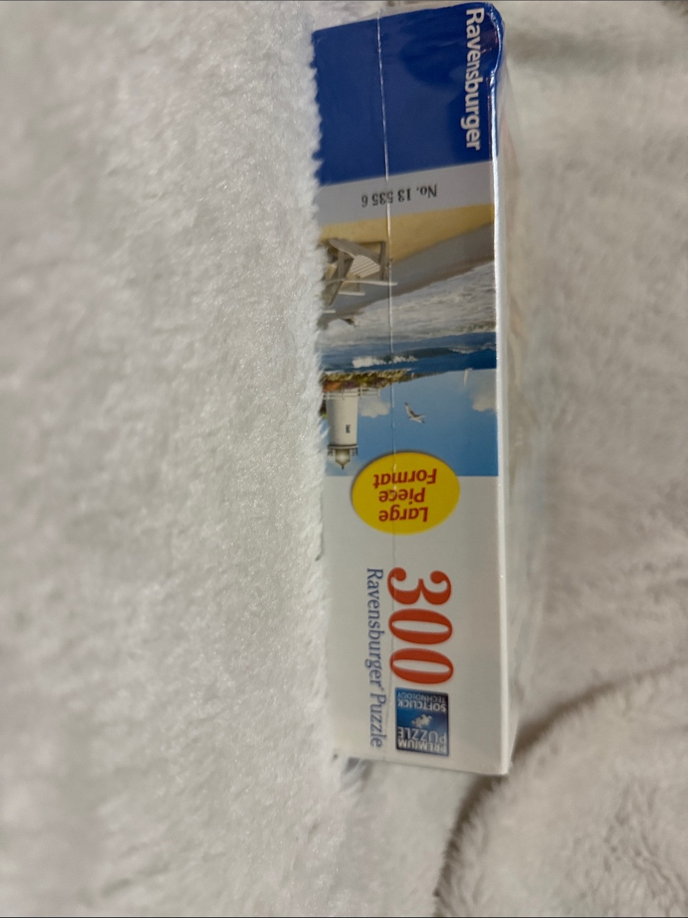 Ravensburger Sunlit Shores puzzle. - Picture 3 of 4